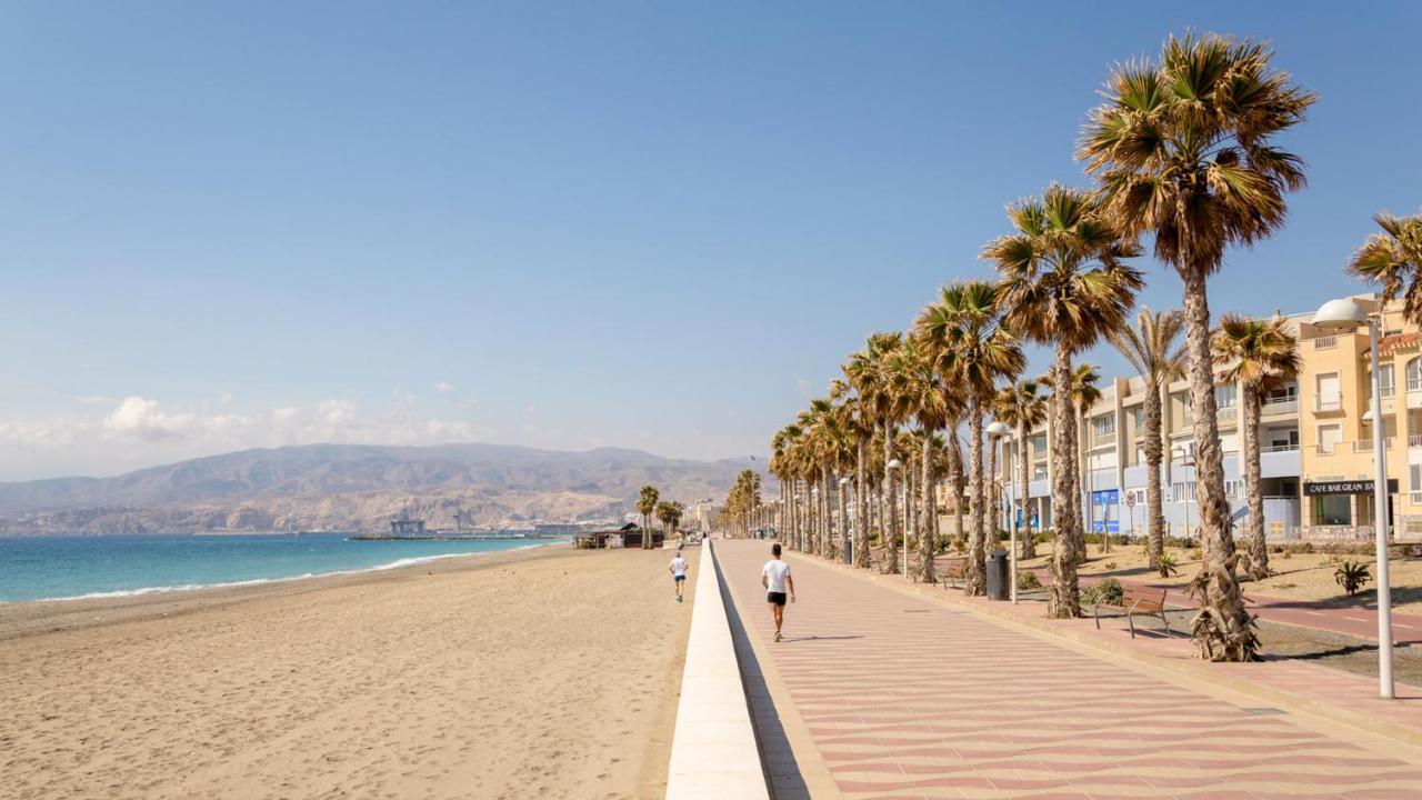 Apartamento Con Vistas Al Mar. Primera Linea De Playa. Aguadulce  Luaran gambar